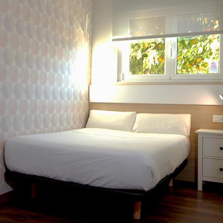 Pension Boutique Admera Сантьяго-де-Компостела Экстерьер фото