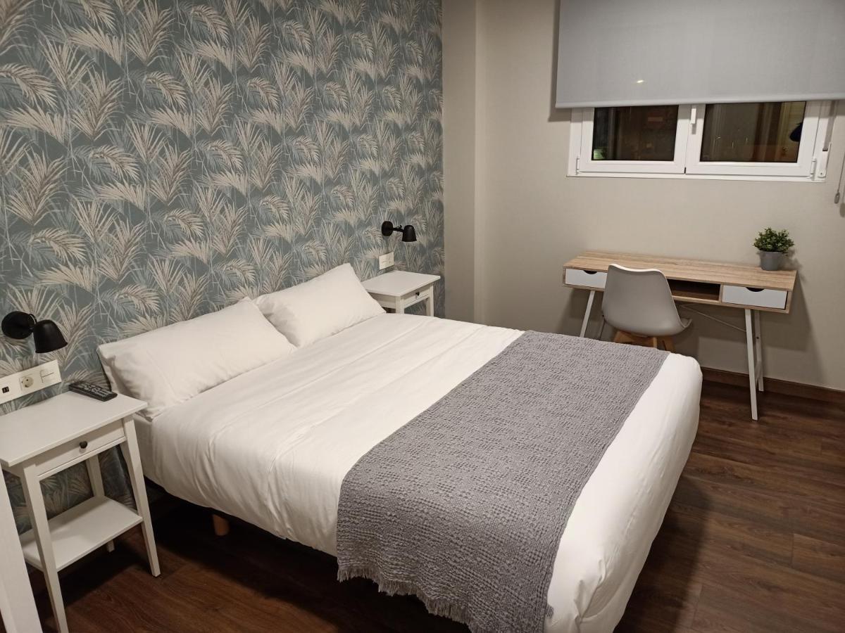 Pension Boutique Admera Сантьяго-де-Компостела Экстерьер фото