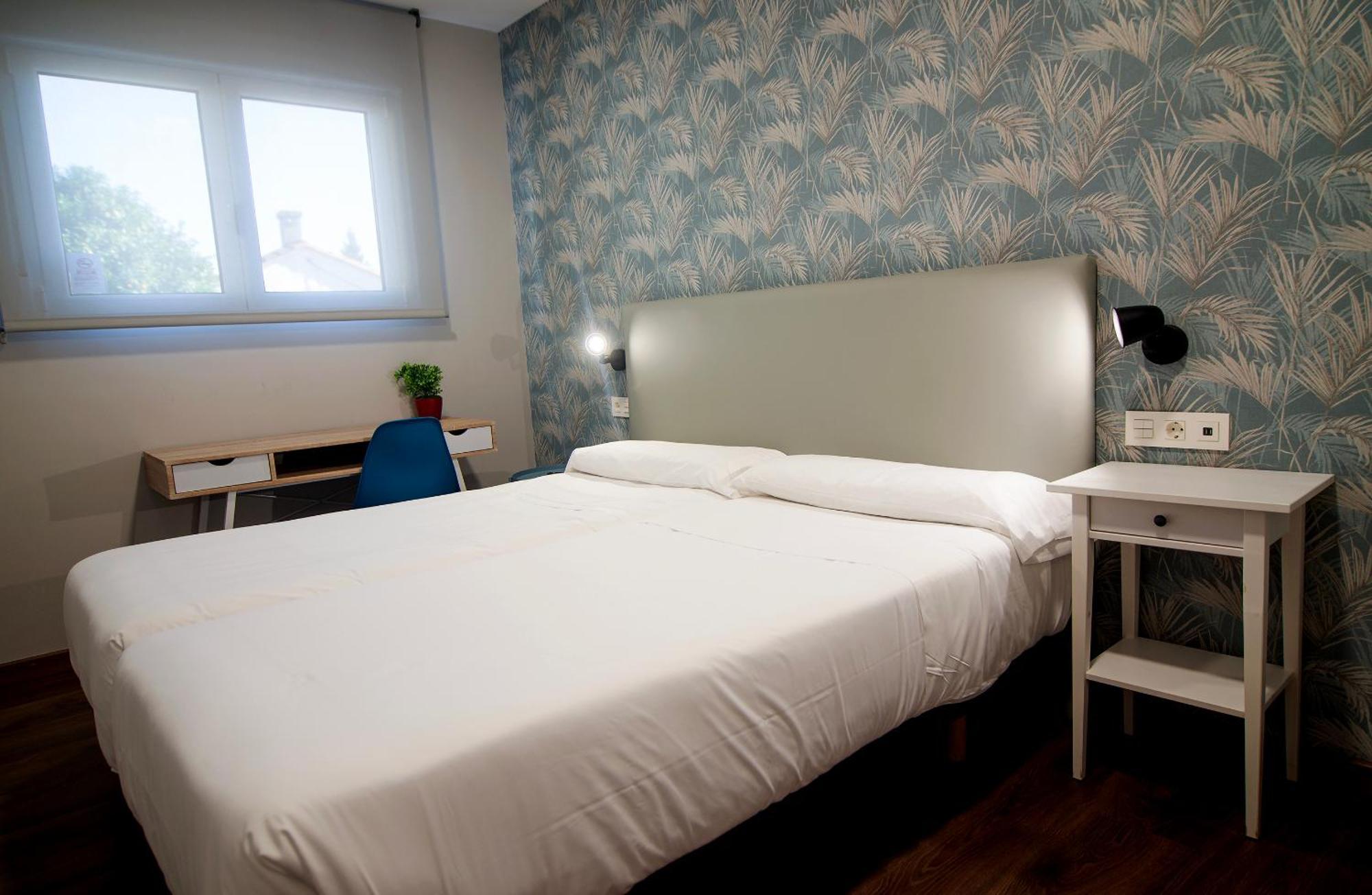 Pension Boutique Admera Сантьяго-де-Компостела Экстерьер фото